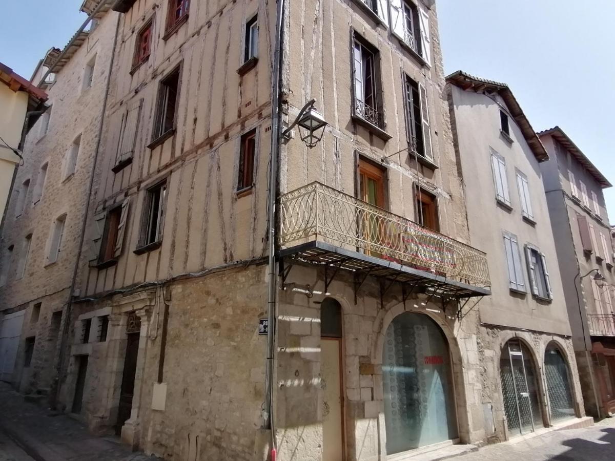 Au Temps D'Antan Villefranche-de-Rouergue Exterior photo