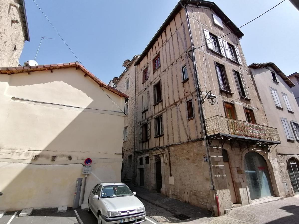 Au Temps D'Antan Villefranche-de-Rouergue Exterior photo